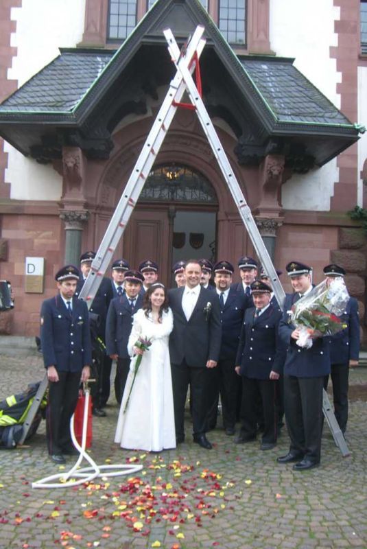 Feuerwehr Weinheim Abteilung Lützelsachsen - Hohensachsen Hochzeit Rainer und Natascha Oehlschläger 