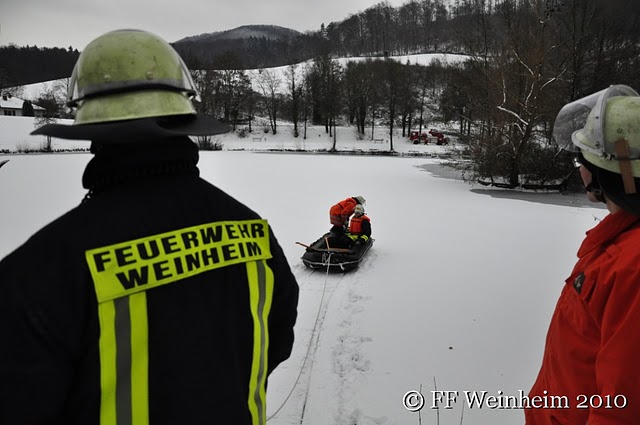 Feuerwehr Weinheim Eisrettungsübung