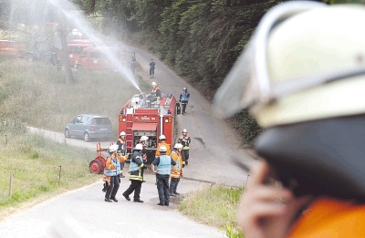 Gemeinsame Übung aller Abteilungen und der Feuerwehr Gorxheimertal in Oberflockenbach