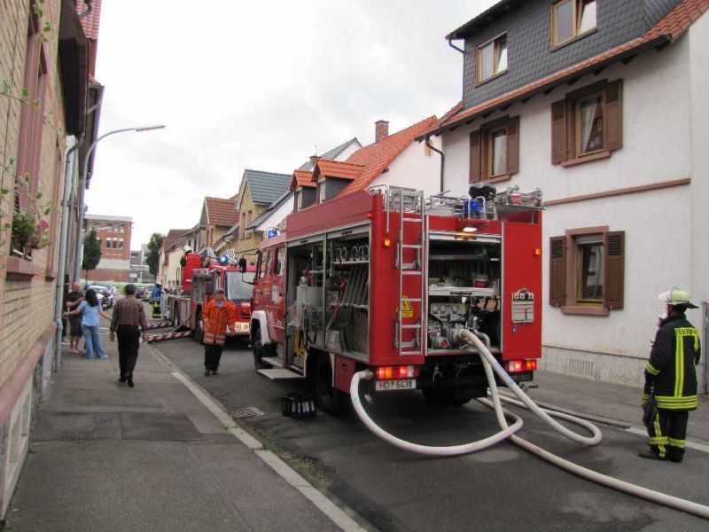Dachstuhlbrand in der Karolinenstraße Weinheim