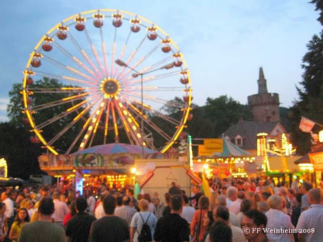 Ein Besuch auf der Weinheimer Kerwe lohnt sich