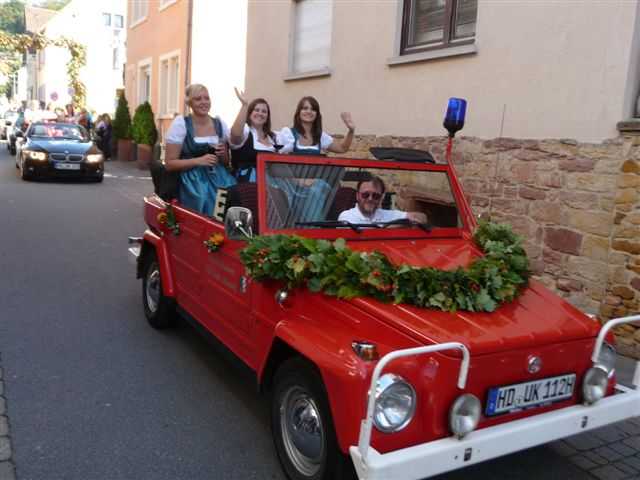 Svenja verabschiedet sich als Weinkönigin