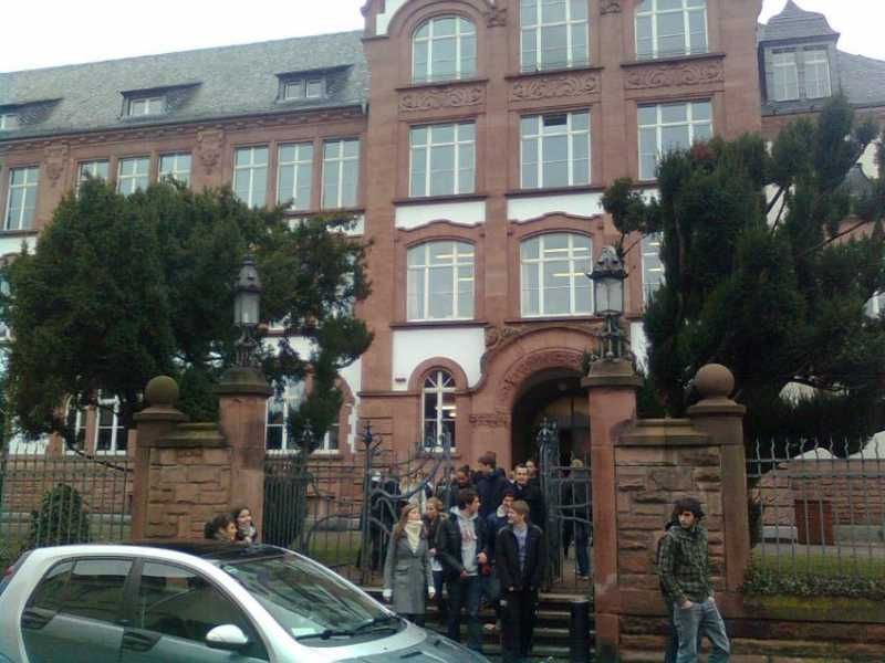 Räumungsübung im Heisenberg Gymnasium