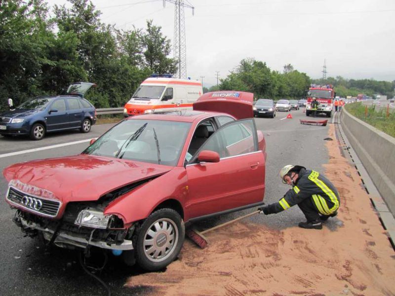 auslaufende Flüssigkeiten wurden aufgenommen
