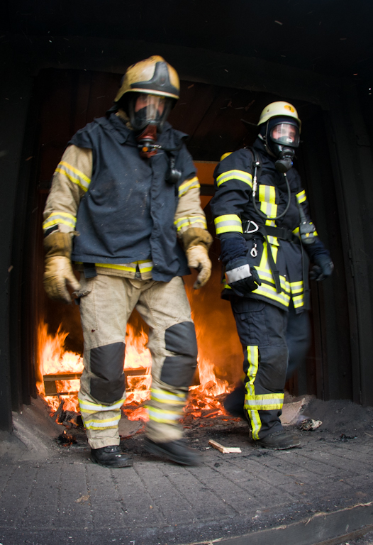 Brandheiße Ausbildung für Atemschutzgeräteträger